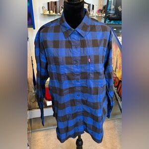 LEVI'S Blue Plaid Shirt NWT Size Medium